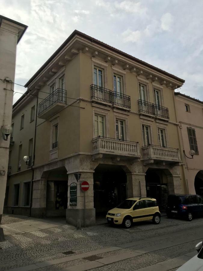 Loft Acaja Apartment Fossano Ngoại thất bức ảnh